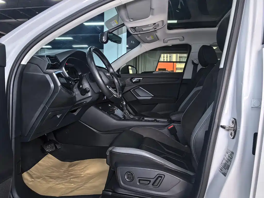 Audi Q3 Sportback — миниатюра 9