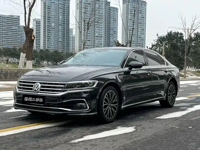VOLKSWAGEN HUIANG