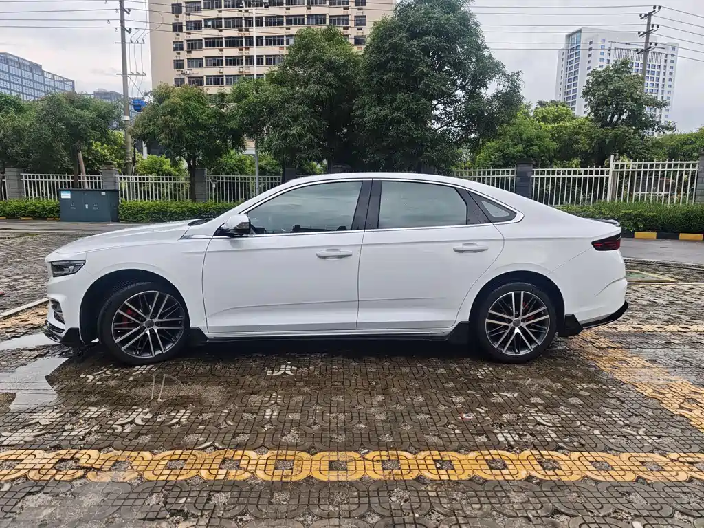 GEELY AUTOMOBILE XINGRUI