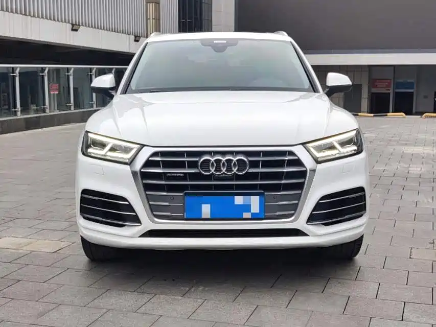 Audi Q5L 2018 40 TFSI Fashion V
