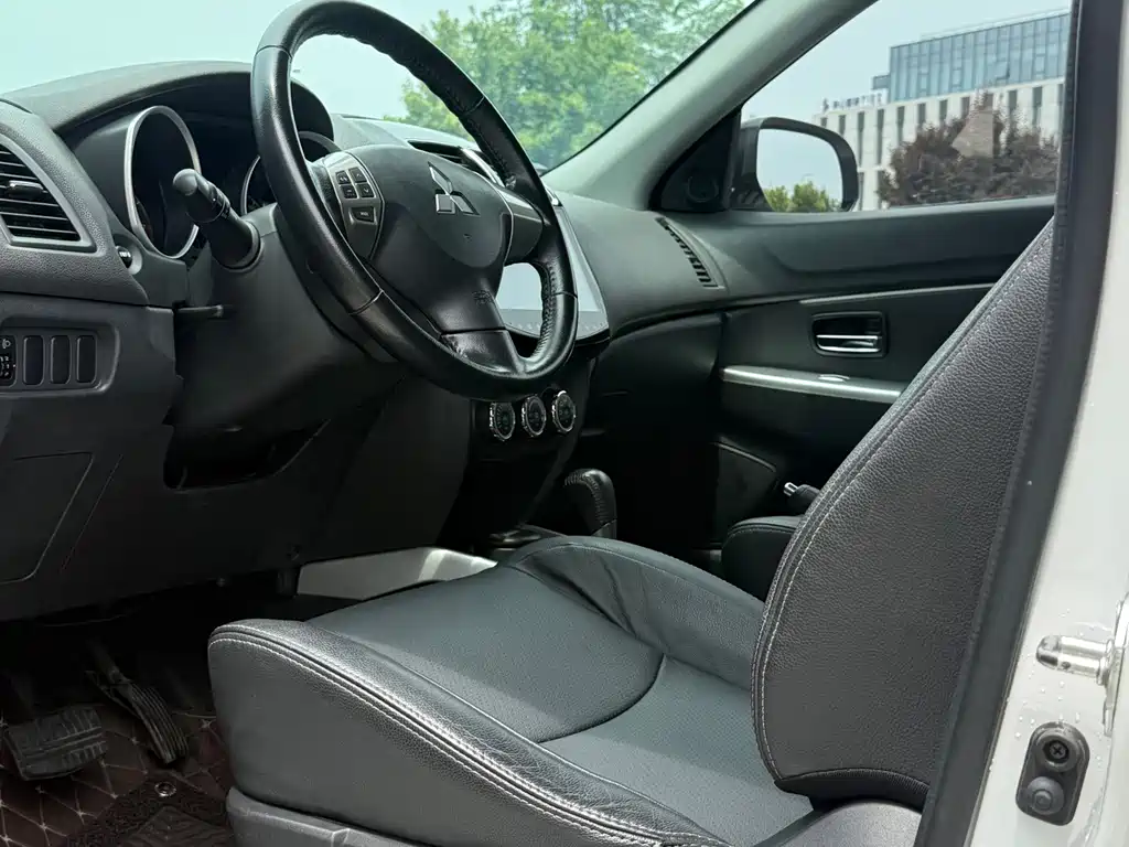 Mitsubishi ASX 2016 2.0L CVT