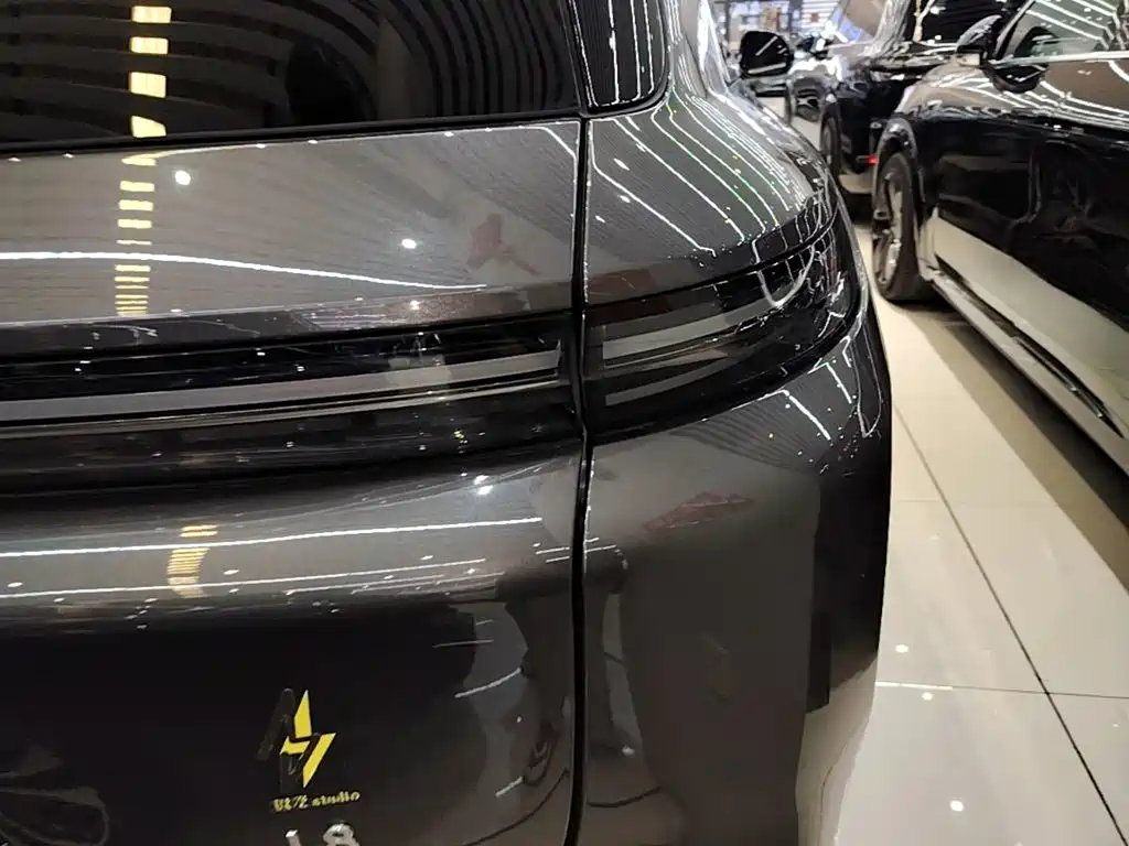 Li Auto L8 2023 Air