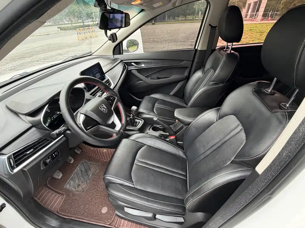 Baojun 360 — миниатюра 4