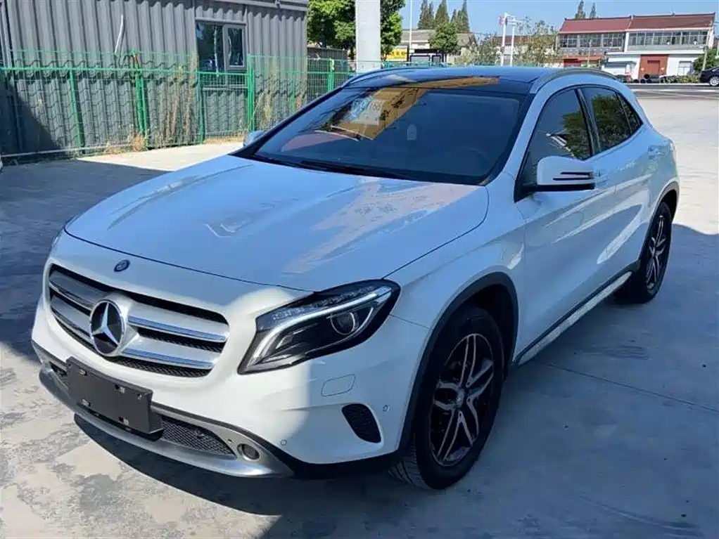 Mercedes-Benz GLA 2017