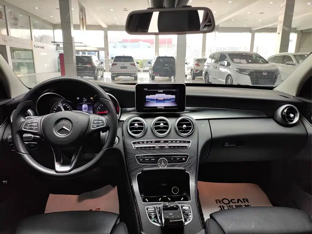 MERCEDES-BENZ C CLASS