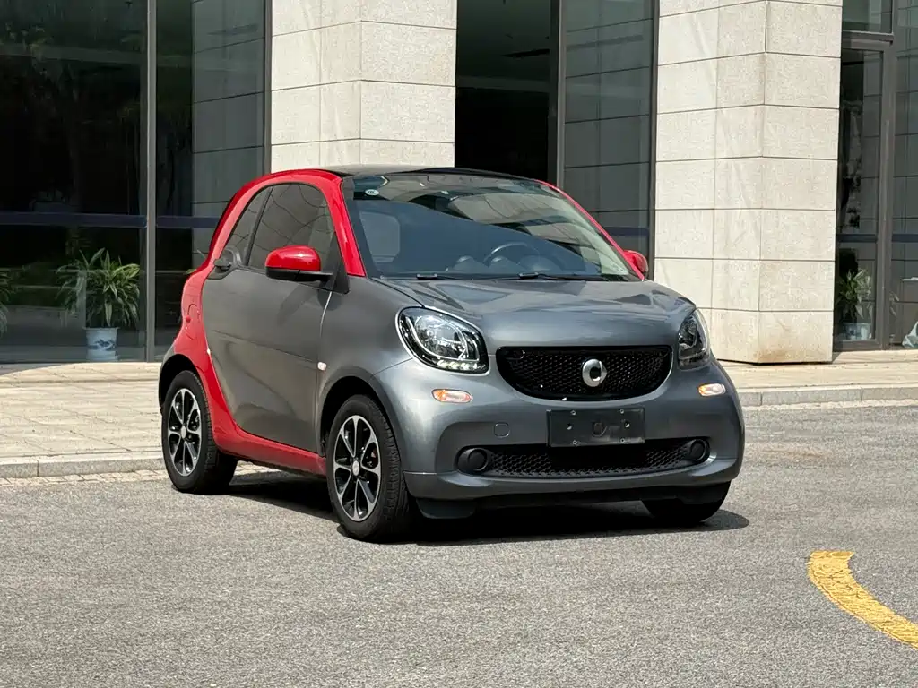 Smart fortwo 2015 1.0L 52