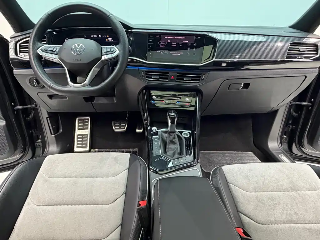 Volkswagen X — миниатюра 10