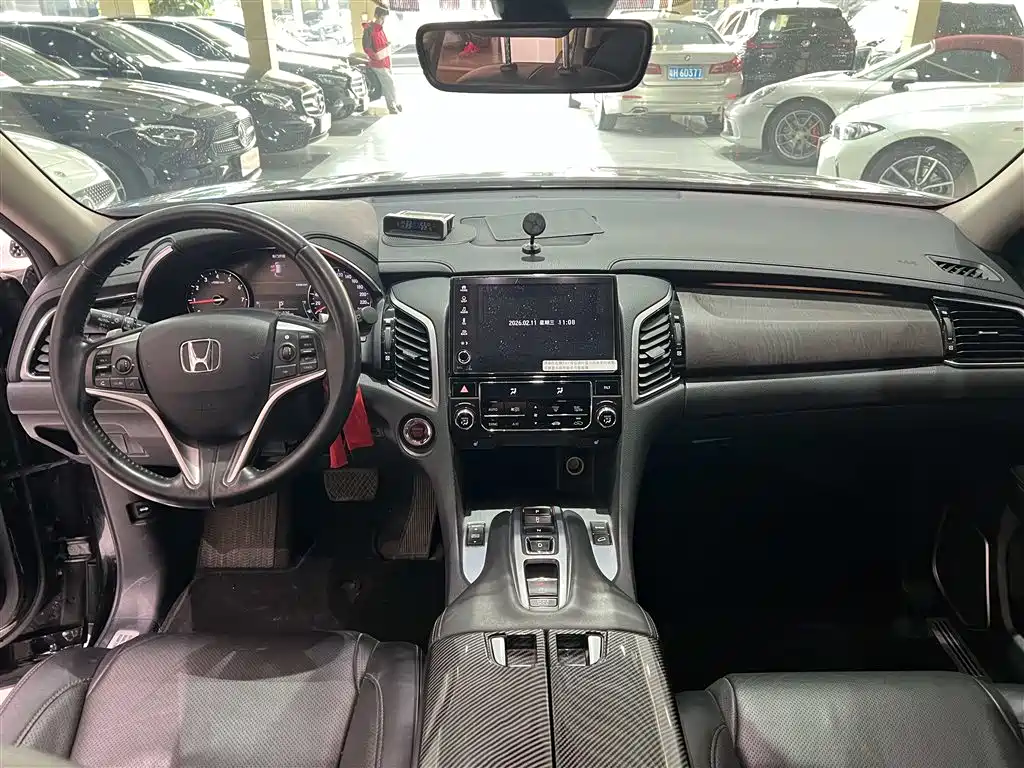 HONDA CROWN ROAD