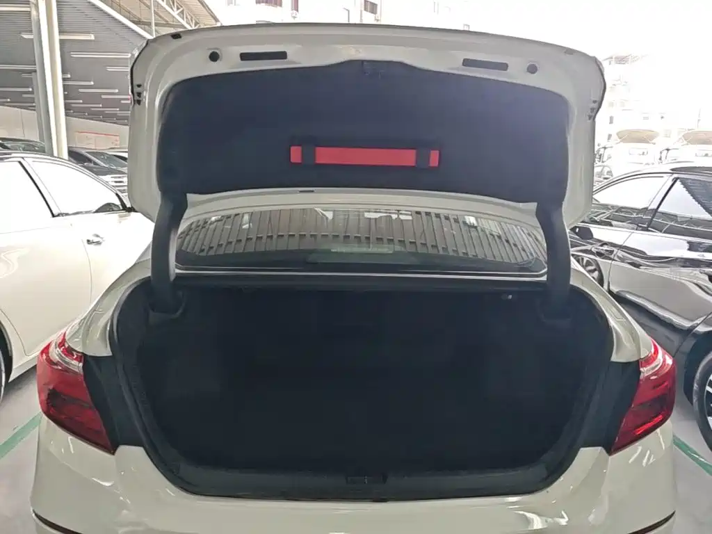 Honda Inspire — миниатюра 19