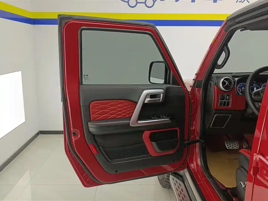 BAIC BJ40 2023 2.0T AT