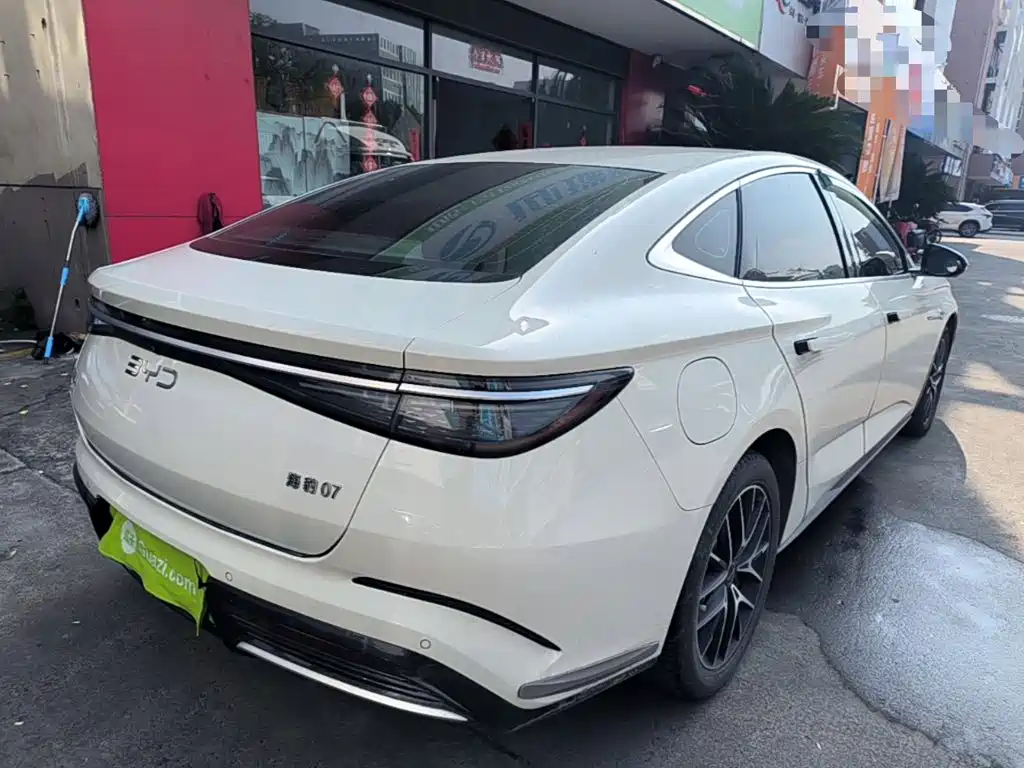 BYD Seal 07 DM-i — миниатюра 7