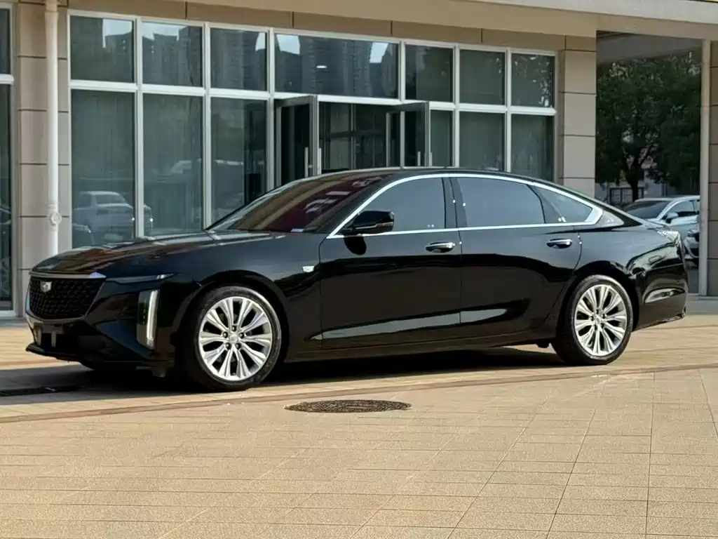 CADILLAC CT6