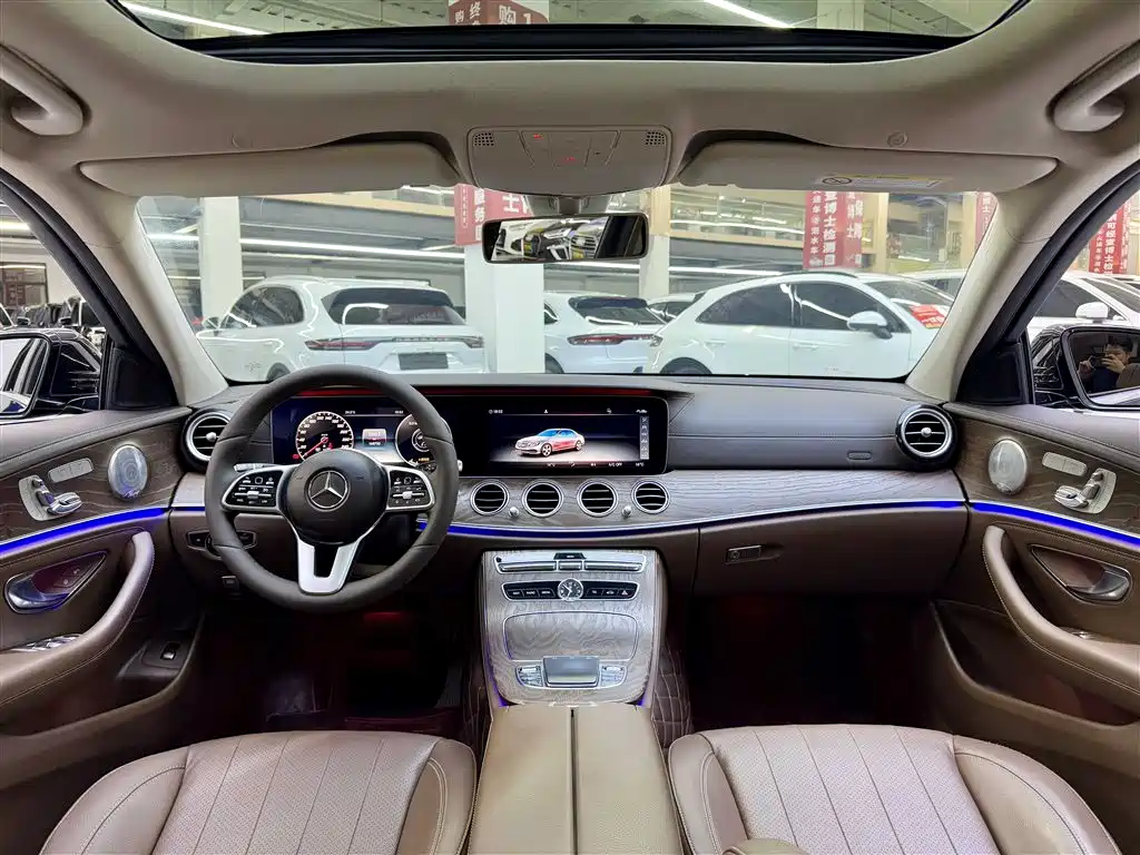 Mercedes-Benz E-Class E 2019 E 300 L Fashion
