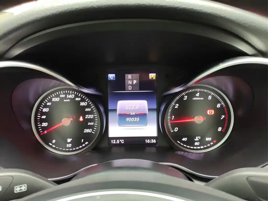 MERCEDES-BENZ C CLASS