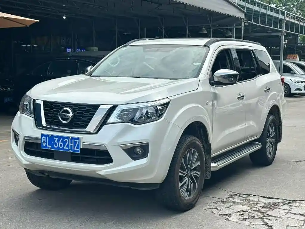 Nissan Terra