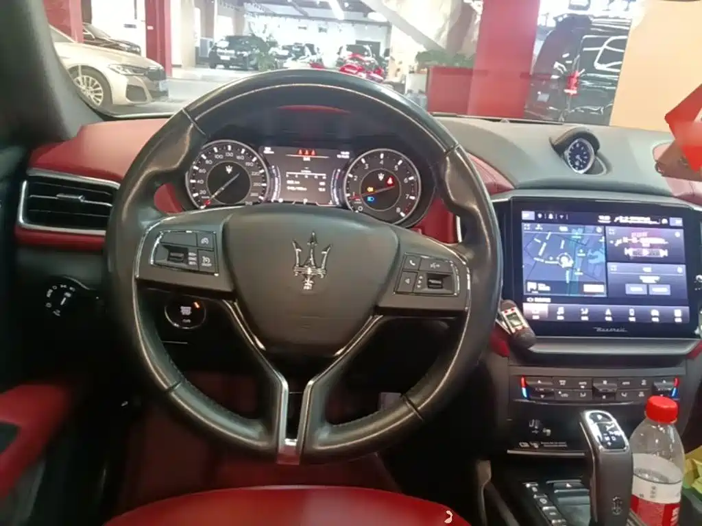 Maserati Ghibli — миниатюра 11