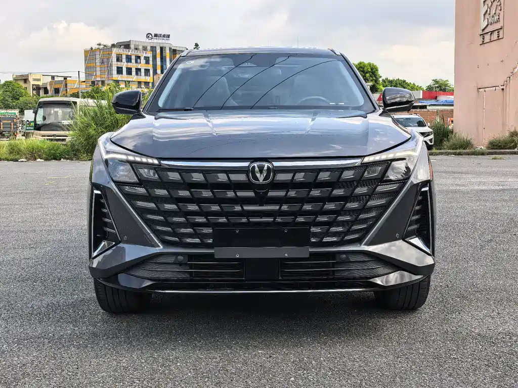 Changan UNI-Z 2025 1.5T Luxury
