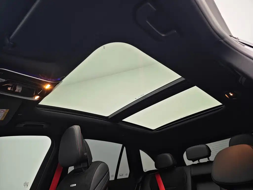 Mercedes-Benz GLC AMG — миниатюра 15