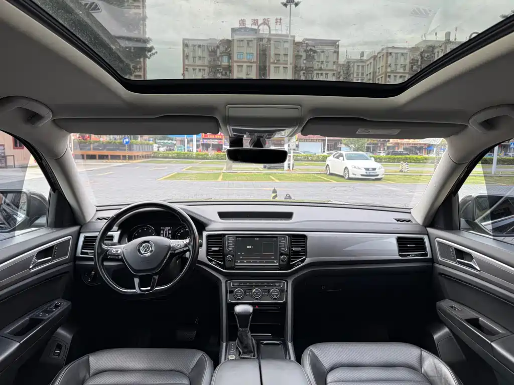 Volkswagen Teramont — миниатюра 15