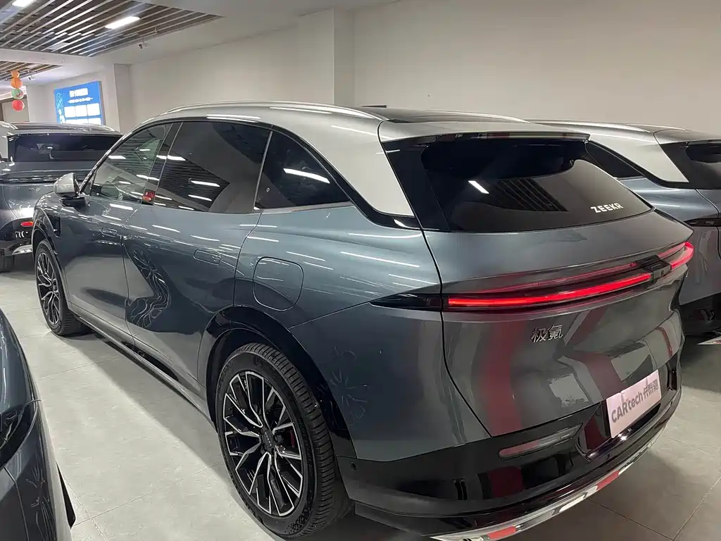 Zeekr 7X 2025 75kWh Smart Drive