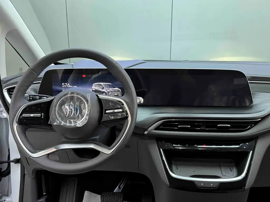 BUICK GL8 NEW ENERGY