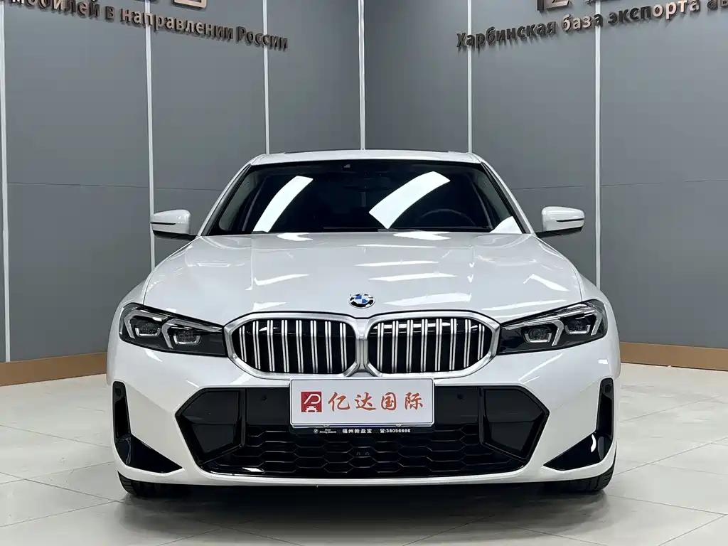 BMW 3 Series — миниатюра 2