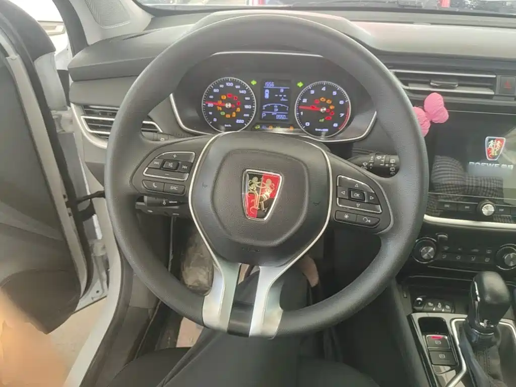 Roewe RX3 — миниатюра 11
