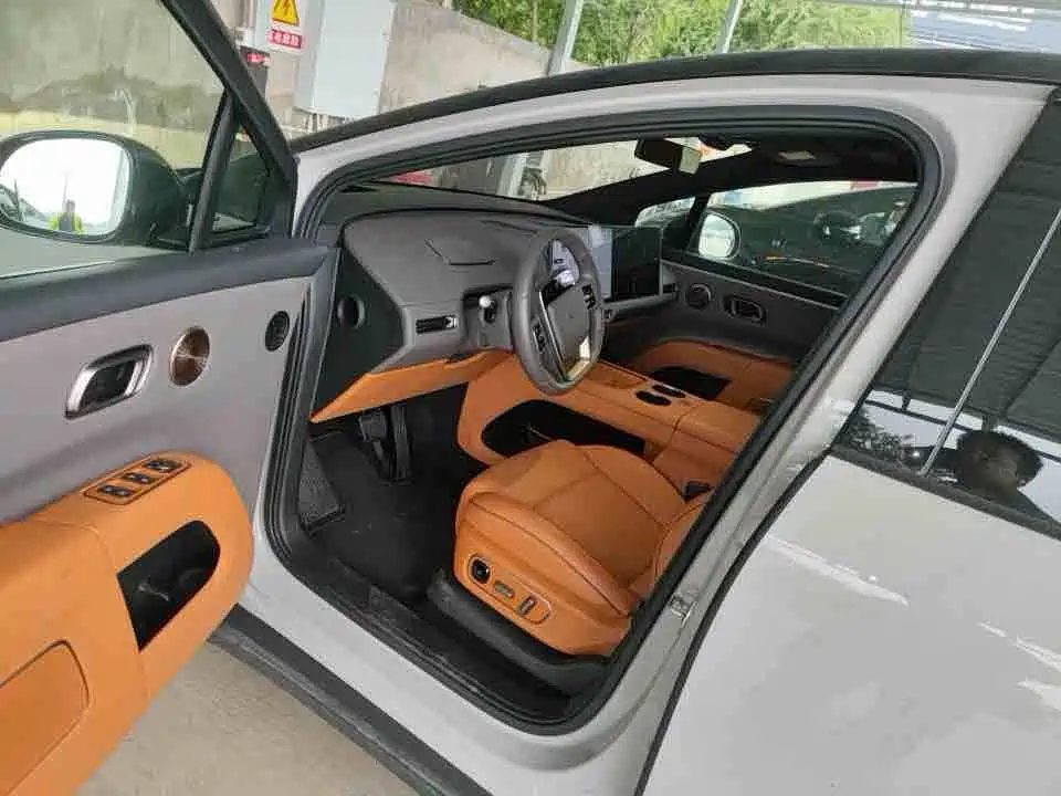 Li Auto Li i8 — миниатюра 7