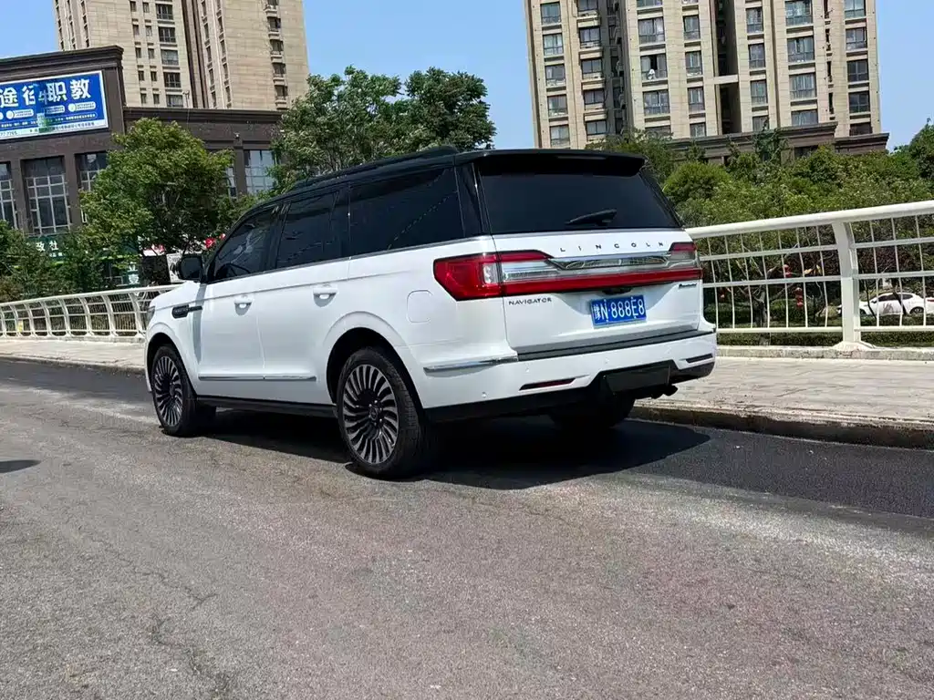 Lincoln Navigator 2020 3.5T