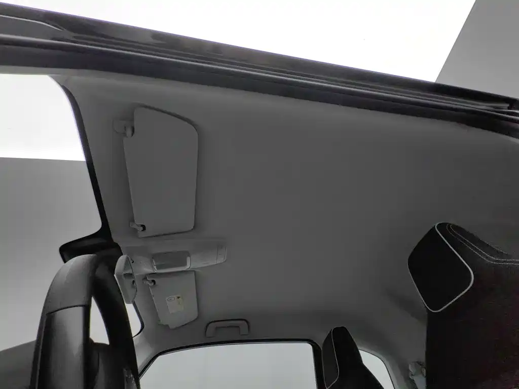 Baojun E300 — миниатюра 14