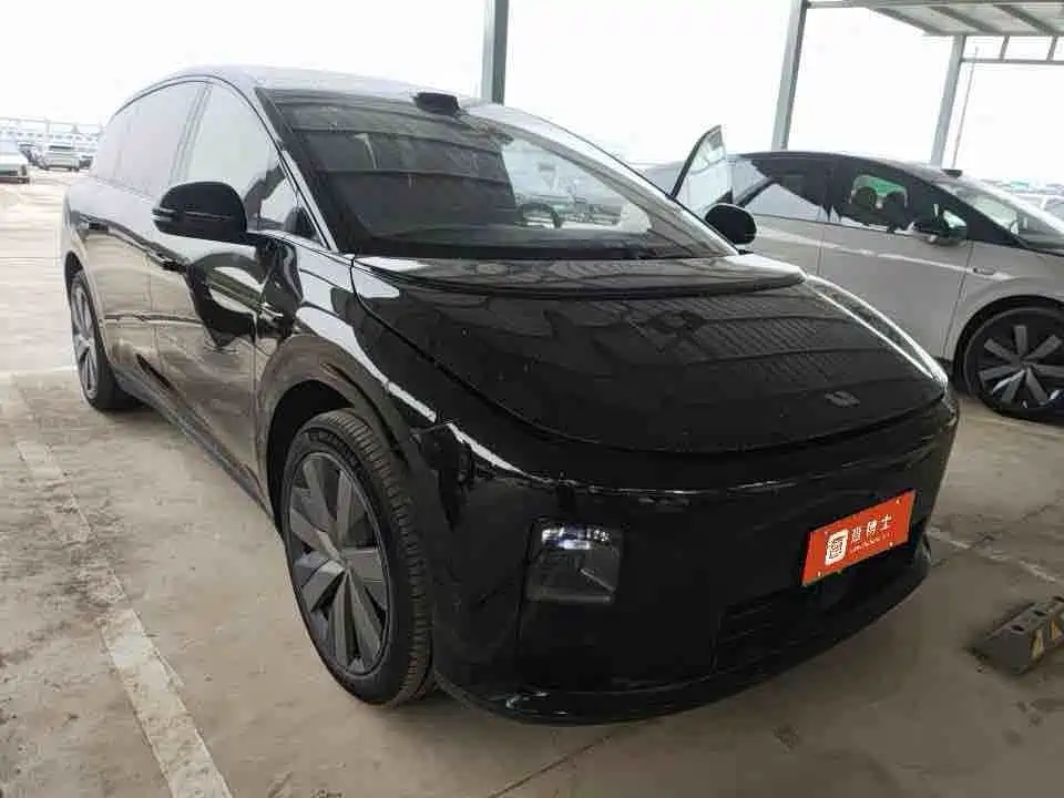 Li Auto Li i8 — миниатюра 3