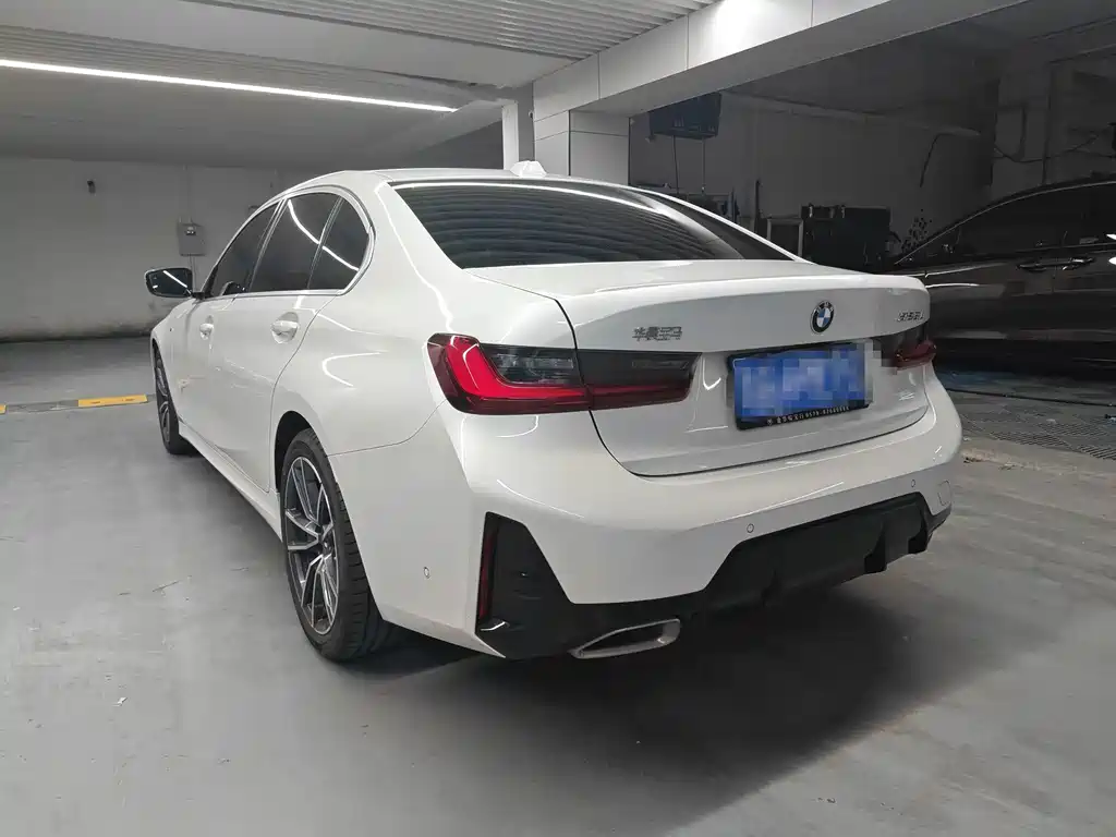 BMW 3 Series — миниатюра 15