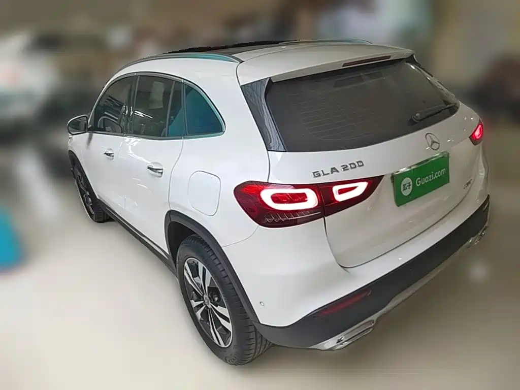 Mercedes-Benz GLA — миниатюра 7