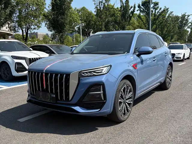 RED FLAG HONGQI HS5 2024