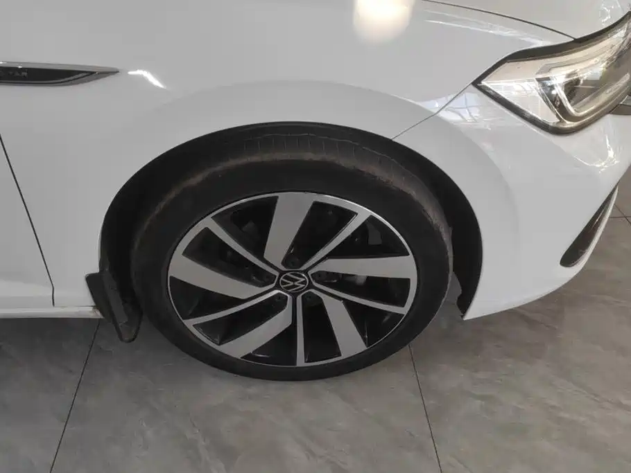Volkswagen Sagitar — миниатюра 6