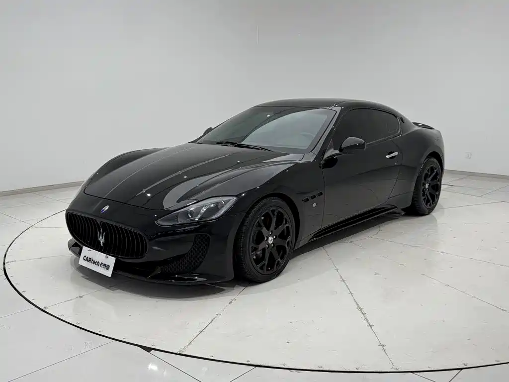 Maserati GranTurismo — миниатюра 27