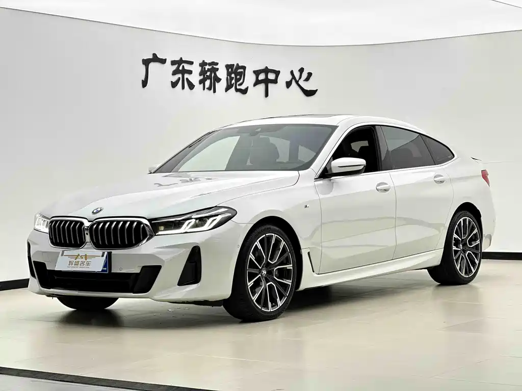 BMW 6 Series GT 2021