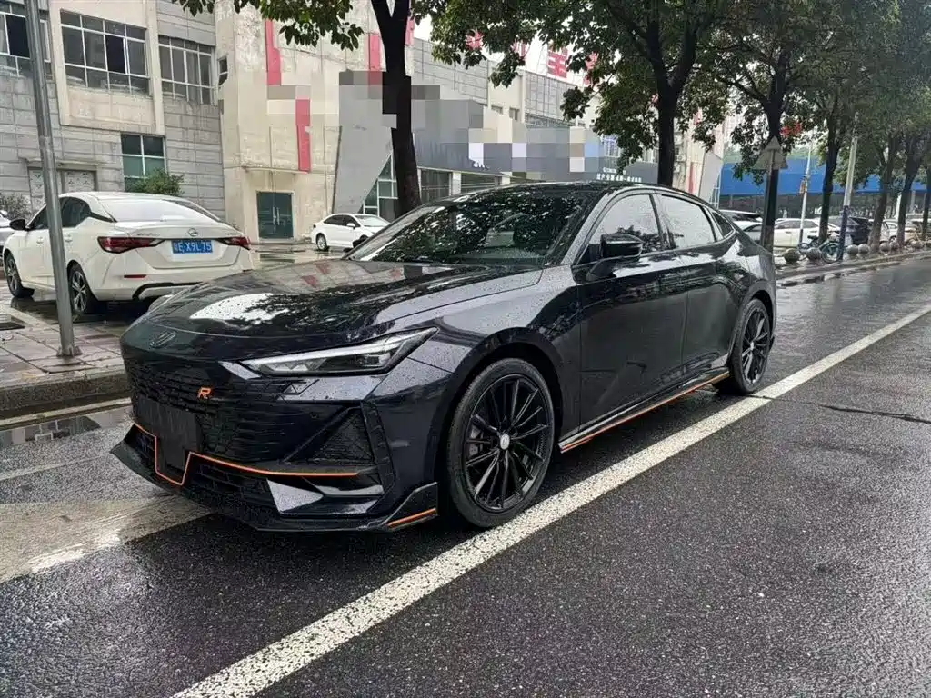Changan UNI-V 2022