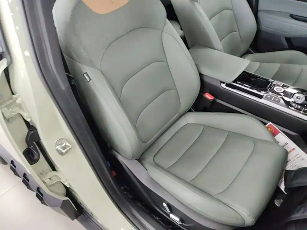 Geely Cowboy — миниатюра 25