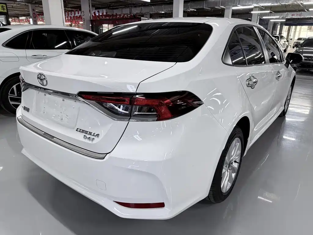 Toyota Corolla - фото 19