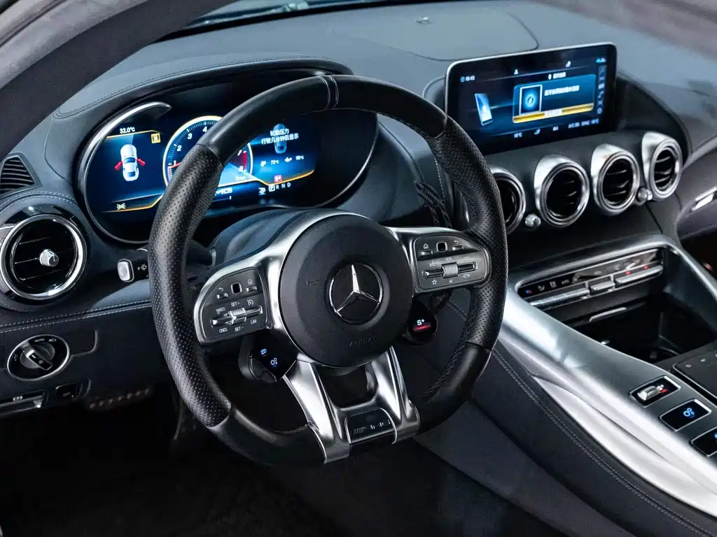 Mercedes-Benz AMG GT — миниатюра 13