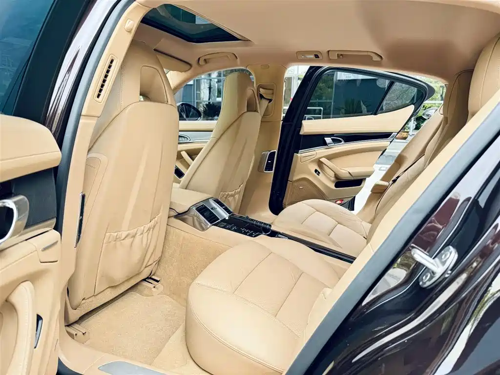 Porsche Panamera 2014 Panamera 3.0T