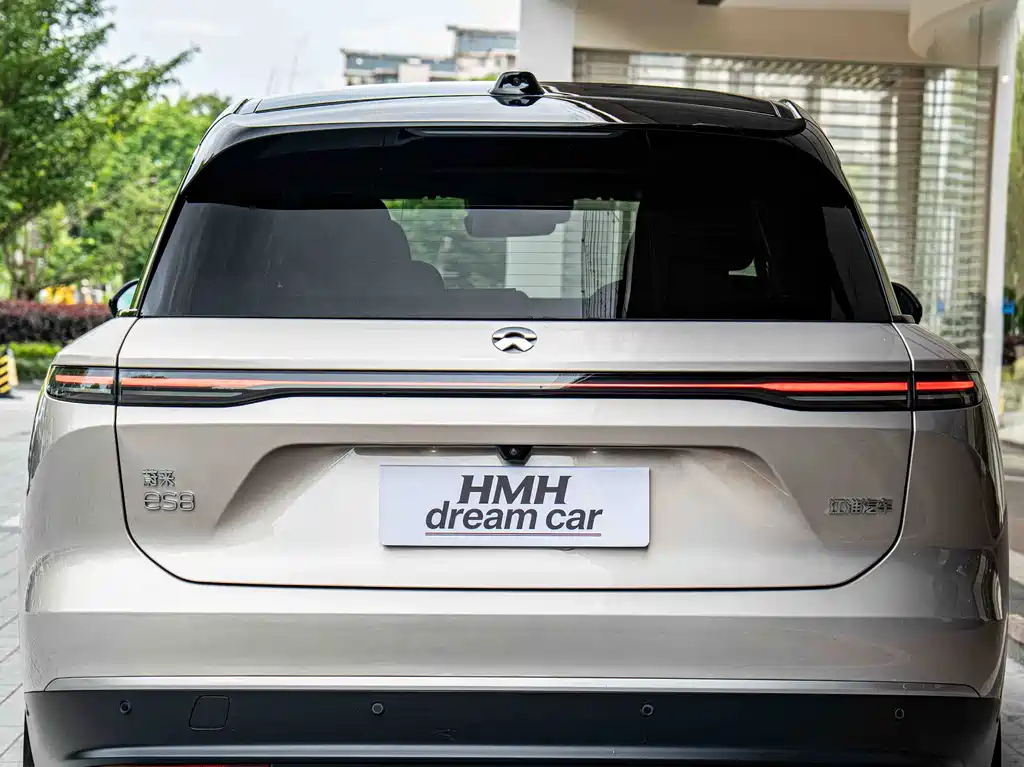 NIO ES8 2023 75kWh
