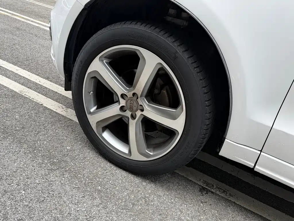 Audi Q5 2017 40 TFSI