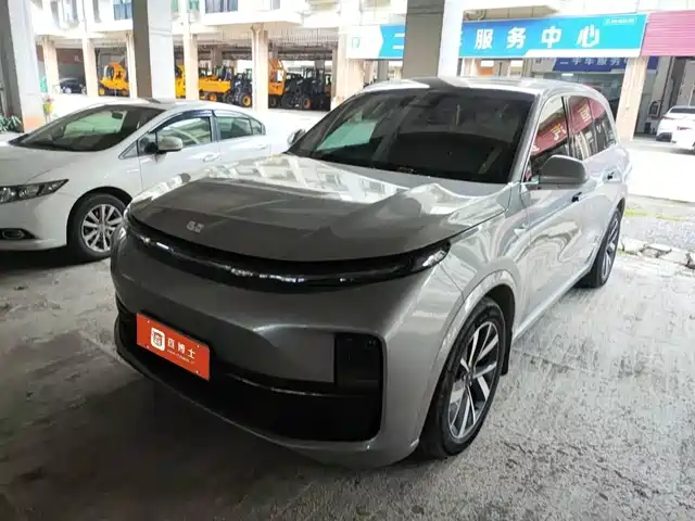 IDEAL CAR IDEAL L8 2023