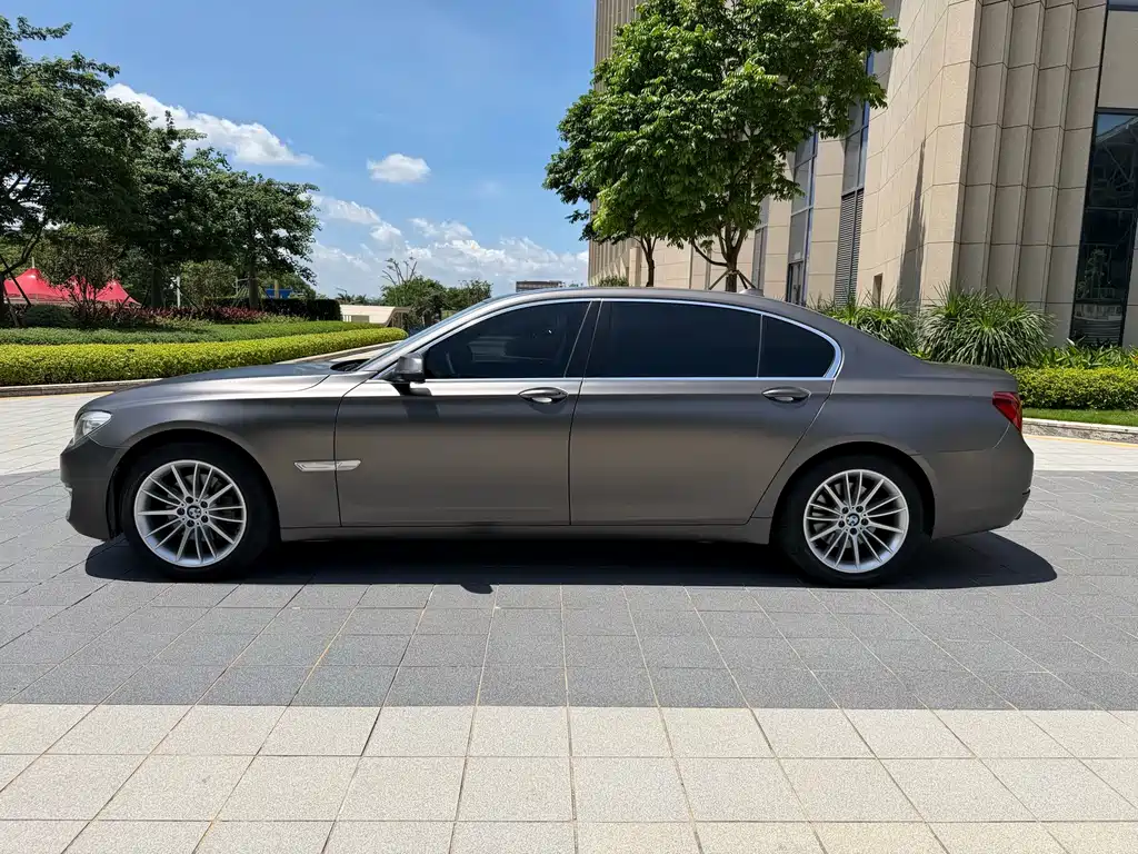 BMW 7 Series 7 2014 730Li Premium