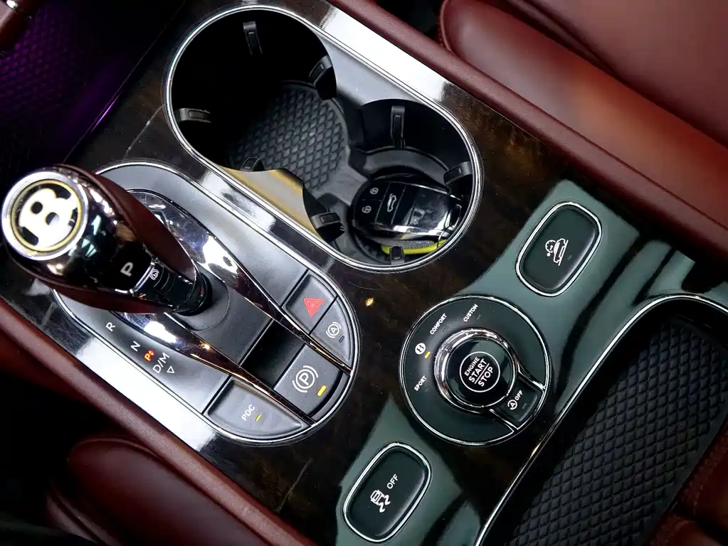 Bentley Bentayga — фотографии объявления, Фото 19