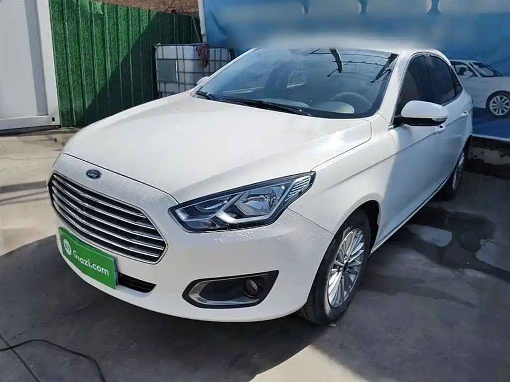 Ford Escort 2018