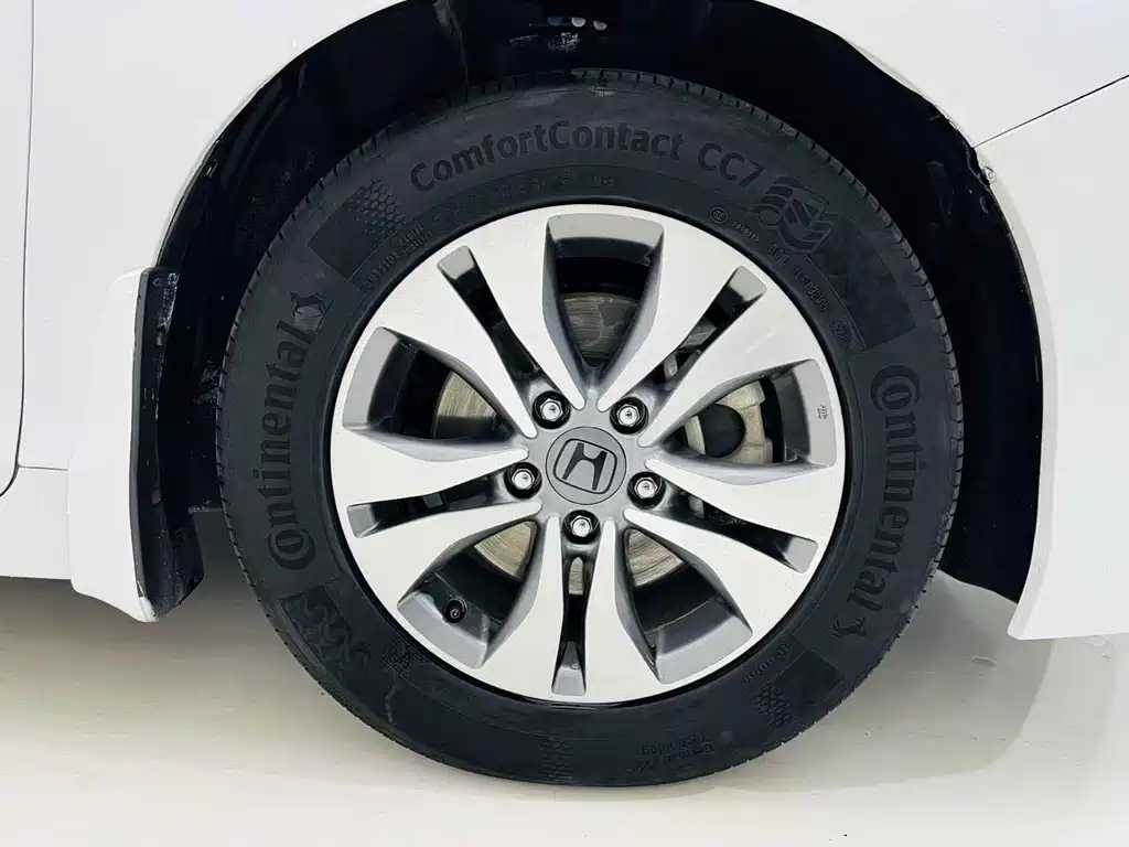 Honda Accord — миниатюра 15