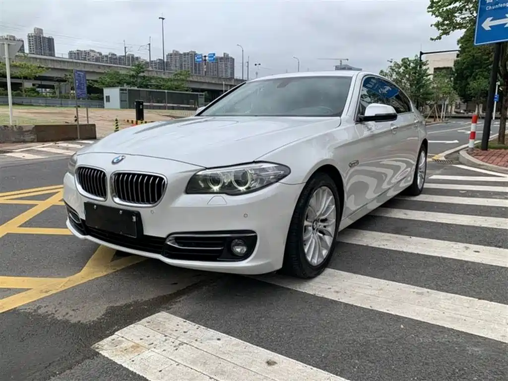 BMW 5 Series 2015